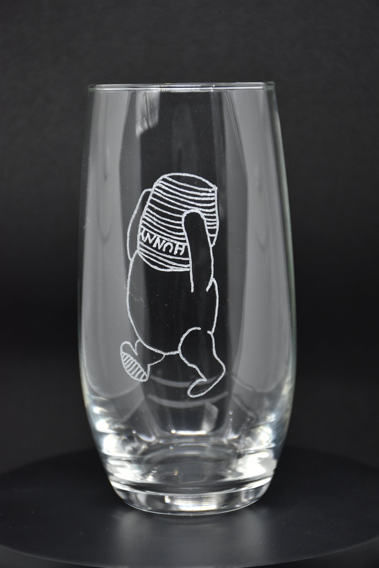 Winnie-the-Pooh with Honey Jar - Winnie-the-Pooh Engraved Glasses